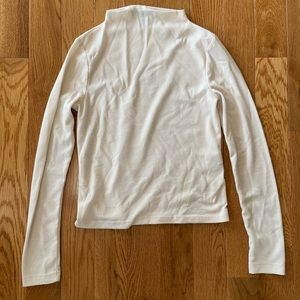 Ribbed mock neck shirt